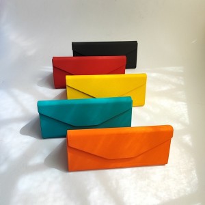 قاب عینک تاشو | کم‌جا و شیک