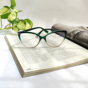 عینک بلوکات زنانه گربه ای.jpg