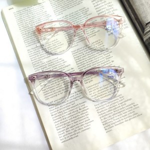 عینک بلوکات مدل مربعی اورسایز