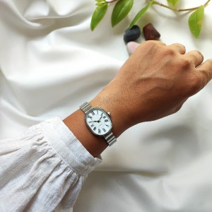 ساعت مچی زنانه بیضی سیلور | عدد یونانی