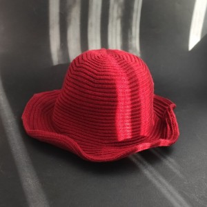 کلاه پاییزه زنانه بافت وارداتی مدل فلاپی.jpg