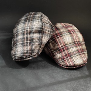 کلاه مردانه باراتا چارخونه  وارداتی |  کلاه تخت | شیک و متفاوت