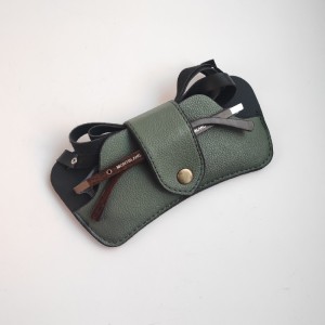 جاعینکی چرمی گردنی.jpg