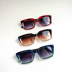 عینک مستطیلی سلین.jpg