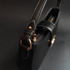 کیف زنانه مجلسی .jpg