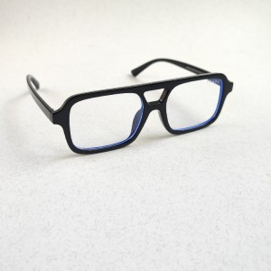 عینک آفتابی ترند پرادا.jpg