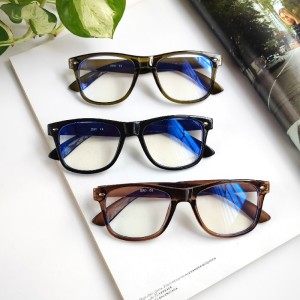 عینک بلوکات ویفرر .jpg