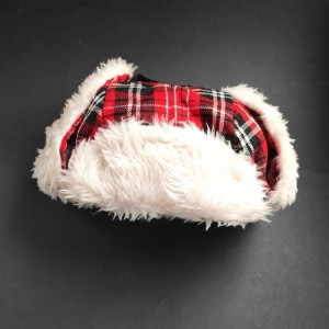 کلاه ترپر زمستانی چهارخانه با لبه برگردان خز