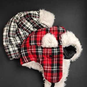 کلاه ترپر زمستانی چهارخانه با لبه برگردان خز