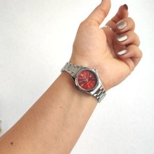 ساعت مچی زنانه کاسیو (casio) استیل صفحه قرمز چری