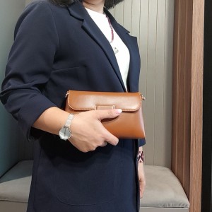 کیف دستی زنانه برند بنو (Beno) مدل دیبا