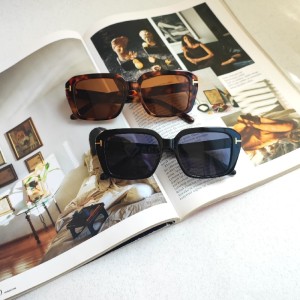 عینک آفتابی یونیسکس مربعی اورسایز طرح Tom Ford UV400
