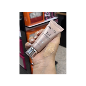 مرطوب کننده رنگی spf50 نوت