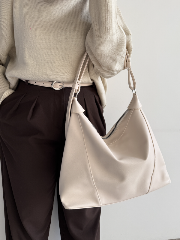 کیف بزرگ نگار