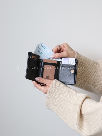 کیف پول و جاکارتی آتنا