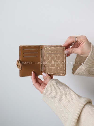 کیف پول و جاکارتی میو