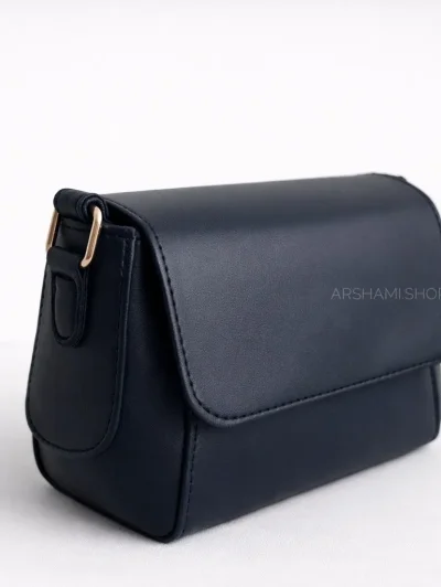 کیف زنانه دوشی نولا