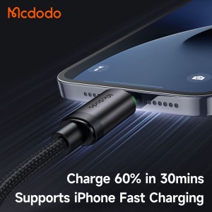 کابل شارژ سریع تایپ سی به لایتنینگ 36 وات کارپلی مک دودو مدل MCDODO CA-4820طول 1متر