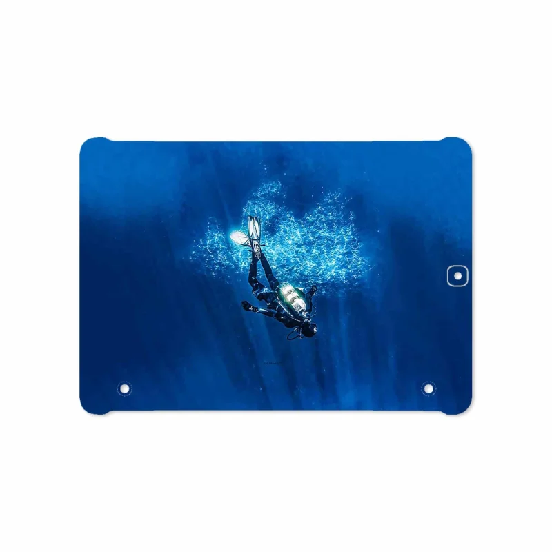 برچسب پوششی ماهوت مدل Scuba Diving مناسب برای تبلت سامسونگ Galaxy Tab S2 9.7 2015 T815