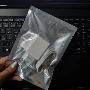 شارژر دیواری 10 وات اوپو مدل AK933YH به همراه کابل USB-C