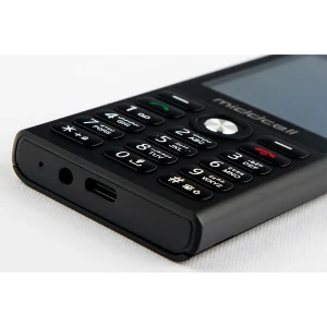 گوشی موبایل میدسل مدل M215  دوسیم کارت ظرفیت 32 مگابایت و رم 32 مگابایت