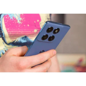 گوشی موبایل موتورولا مدل Edge 60 Fusion دو سیم کارت ظرفیت 256 گیگابایت و رم 12 گیگابایت