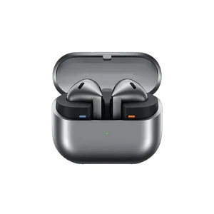 هدفون بلوتوثی سامسونگ مدل Galaxy Buds3 با نویز کنسلینگ فعال (ANC)، نویز کنسلینگ میکروفون (ENC)، درگاه شارژ USB Type-C، با قابلیت اتصال به چند دستگاه، دارای قابلیت صدای 360 درجه، Galaxy AI، میکروفون سه گانه، پشتیبانی از فرمان لمسی، ضد آب و گرد و غبار