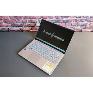 لپ‌تاپ ایسوس مدل Vivobook X1504VA-NJ816 با پردازنده Core i3-1315U، رم DDR4 4GB با فرکانس 3200MHz، حافظه SSD با ظرفیت 512GB، نمایشگر 15.6 اینچ IPS با وضوح Full HD