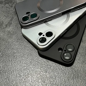 کاور گاردتک مدل QSeries مناسب برای گوشی موبایل اپل iPhone 16