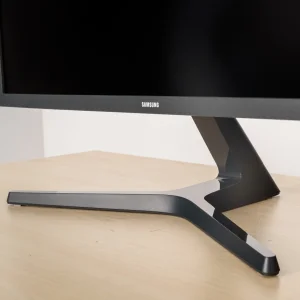 مانیتور سامسونگ مدل U32J590-4K سایز 32 اینچ