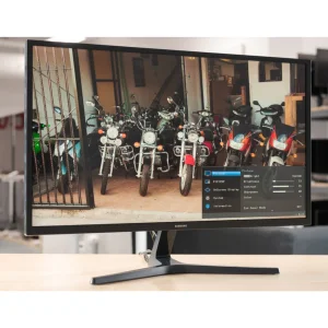 مانیتور سامسونگ مدل U32J590-4K سایز 32 اینچ