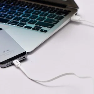 کابل تبدیل USB به لایتنینگ ریمکس مدل Safe And Speed طول 1 متر