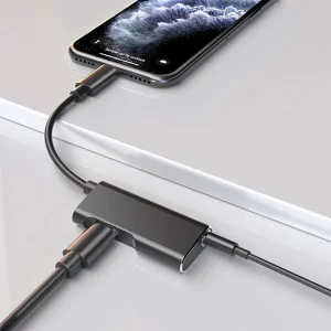 مبدل 1 به 2 لایتنینگ به جک 3.5 میلیمتری یسیدو مدل YAU11