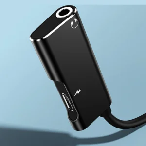 مبدل 1 به 2 لایتنینگ به جک 3.5 میلیمتری یسیدو مدل YAU11