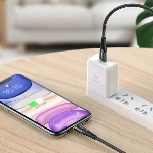 کابل USB-C به لایتنینگ مک دودو مدل CA_7650MCDO طول 1.2 متر
