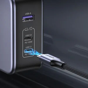 شارژر دیواری 140 وات یوگرین مدل 90549 به همراه کابل USB C