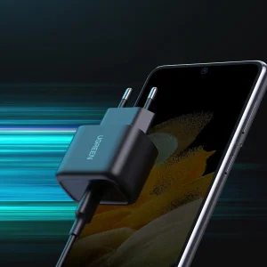 شارژر دیواری یوگرین مدل CD250-50581 به همراه کابل USB-C
