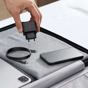 شارژر دیواری یوگرین مدل CD250-50581 به همراه کابل USB-C