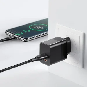 شارژر دیواری 20 وات مک دودو مدل CH-1952 به همراه کابل لایتنینگ