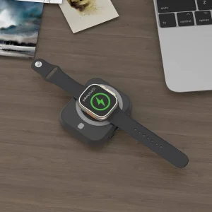 پاوربانک گرین لاین مدل MagSafe Trio ظرفیت 5000 میلی‌آمپر ساعت