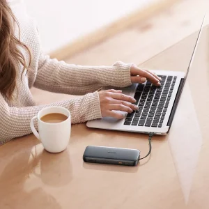 پاوربانک 45 وات مک دودو مدل MC-592 ظرفیت 10000 میلی‌آمپرساعت به همراه یک عدد کابل USB-C