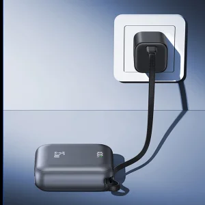 پاوربانک 35 وات یوسمز مدل CD261 ظرفیت 10000 میلی‌آمپرساعت