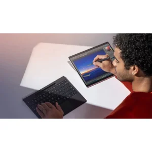 تبلت 13 اینچی مایکروسافت مدل Surface Pro 11-Snapdragon X Elite OLED ظرفیت 1 ترابایت و رم 16 گیگابایت به همراه کیبورد Surface Pro Copilot و قلم Slim Pen 2