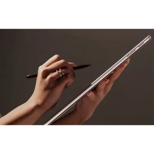 تبلت 13 اینچی مایکروسافت مدل Surface Pro 11-Snapdragon X Elite OLED ظرفیت 1 ترابایت و رم 16 گیگابایت به همراه کیبورد Surface Pro Copilot و قلم Slim Pen 2