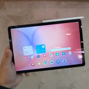 تبلت 10.9 اینچ سامسونگ مدل Galaxy Tab S10 Lite Wi-Fi با ظرفیت 256 گیگابایت و رم 8 گیگابایت، رزولوشن دوربین اصلی ۸ مگاپیکسل، پشتیبانی از قلم