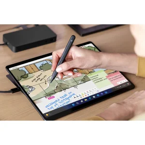 تبلت 13 اینچی مایکروسافت مدل Surface Pro 10-Core Ultra 7 165U ظرفیت 1 ترابایت و رم 32 گیگابایت به همراه کیبورد Surface Pro Copilot و قلم Slim Pen 2