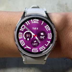 ساعت هوشمند 43 میلی‌متری سامسونگ مدل Galaxy Watch 6 Classic با بند سیلیکونی
