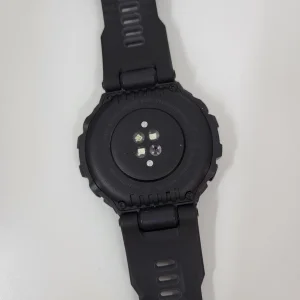 ساعت هوشمند امیزفیت مدل KDY TREX LOPENAL WATCH 3  دارای قابلیت های صفحه نمایش رنگی، صفحه نمایش لمسی، پشتیبانی از زبان فارسی در منو و سیستم‌عامل، قابلیت تغییر طرح ساعت یا تم بند سیلیکون
