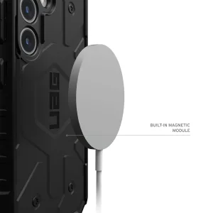 کاور أربن آرمور گیر مدل PATHFINDER Magnetic مناسب برای گوشی موبایل سامسونگ Galaxy S24