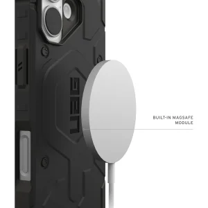 کاور أربن آرمور گیر مدل PathFinder مناسب برای گوشی موبایل اپل iPhone 17